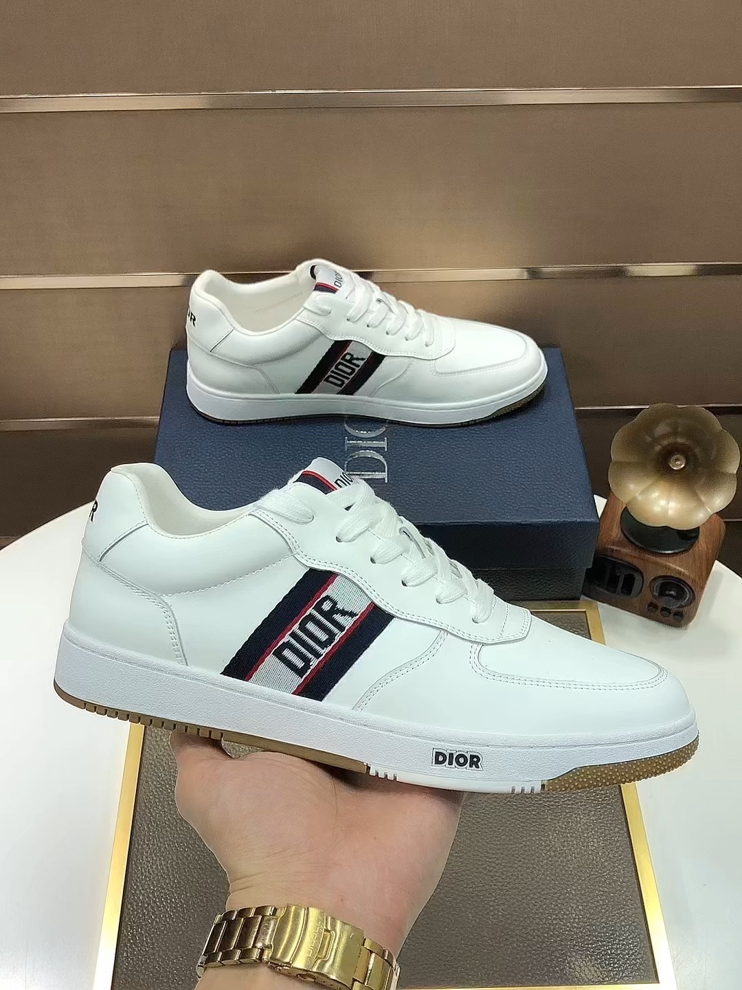 J0 Dior 迪奥 官网全球首发 男鞋高端品牌 最新力作：意大利进口原版专用布面料+进口羊皮内里原版包头橡胶大底 柔软舒适，让行走更加便捷舒适