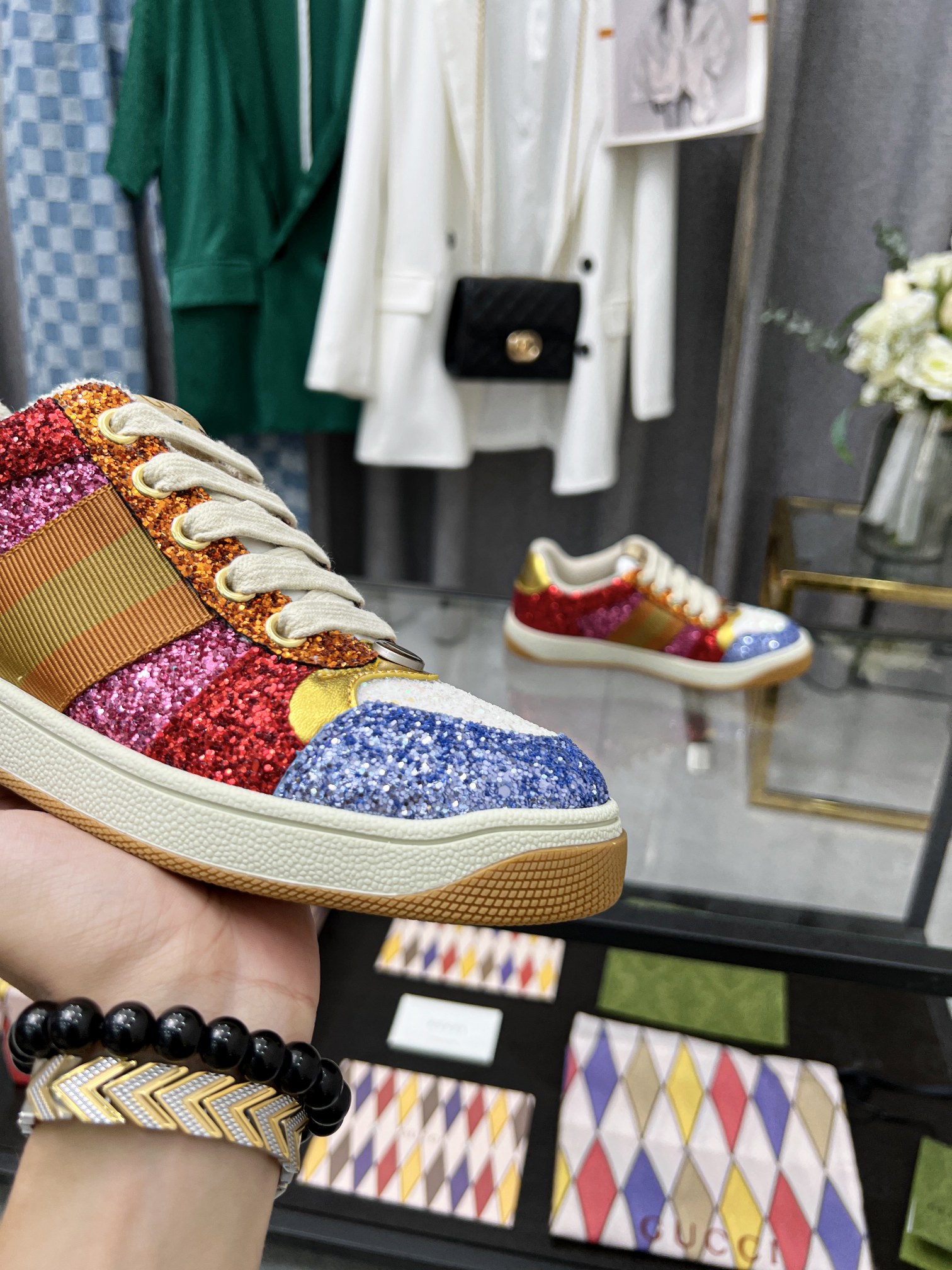 GUC*I 2021 Las últimas zapatillas de deporte retro clásico de color contador comprados a Taikoo Hui 
