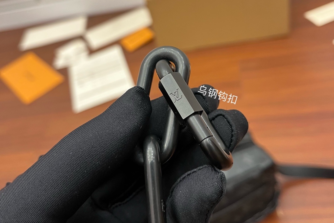 独家首发型号M44735特级加强版品质提升.专柜同步电子芯片内码礼品袋保护纸铜版电子标签合格证皮料是正品