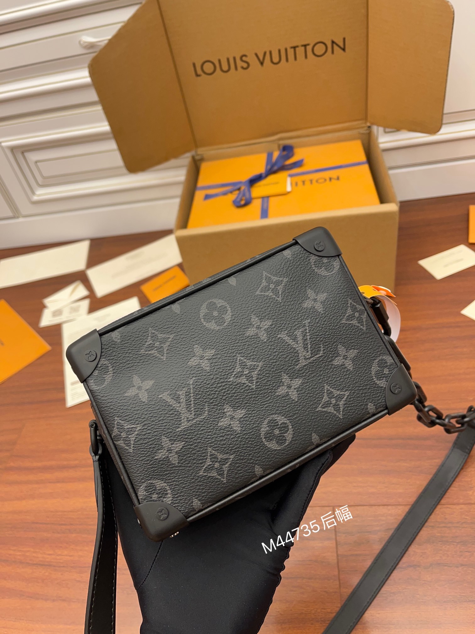独家首发型号M44735特级加强版品质提升.专柜同步电子芯片内码礼品袋保护纸铜版电子标签合格证皮料是正品