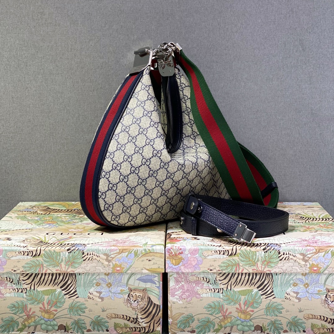 구찌 호보 숄더백 35×32CM702823 썸네일 이미지