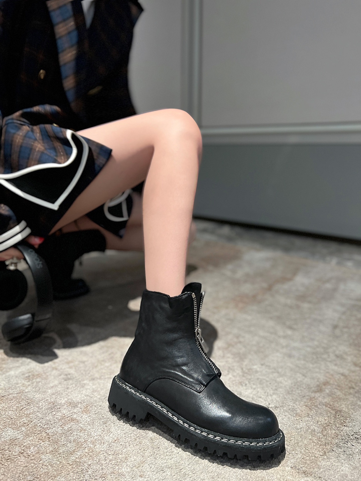 Guidi X Nonative Horse Boots: Handcrafted Luxury with Intricate Process - 图片 4