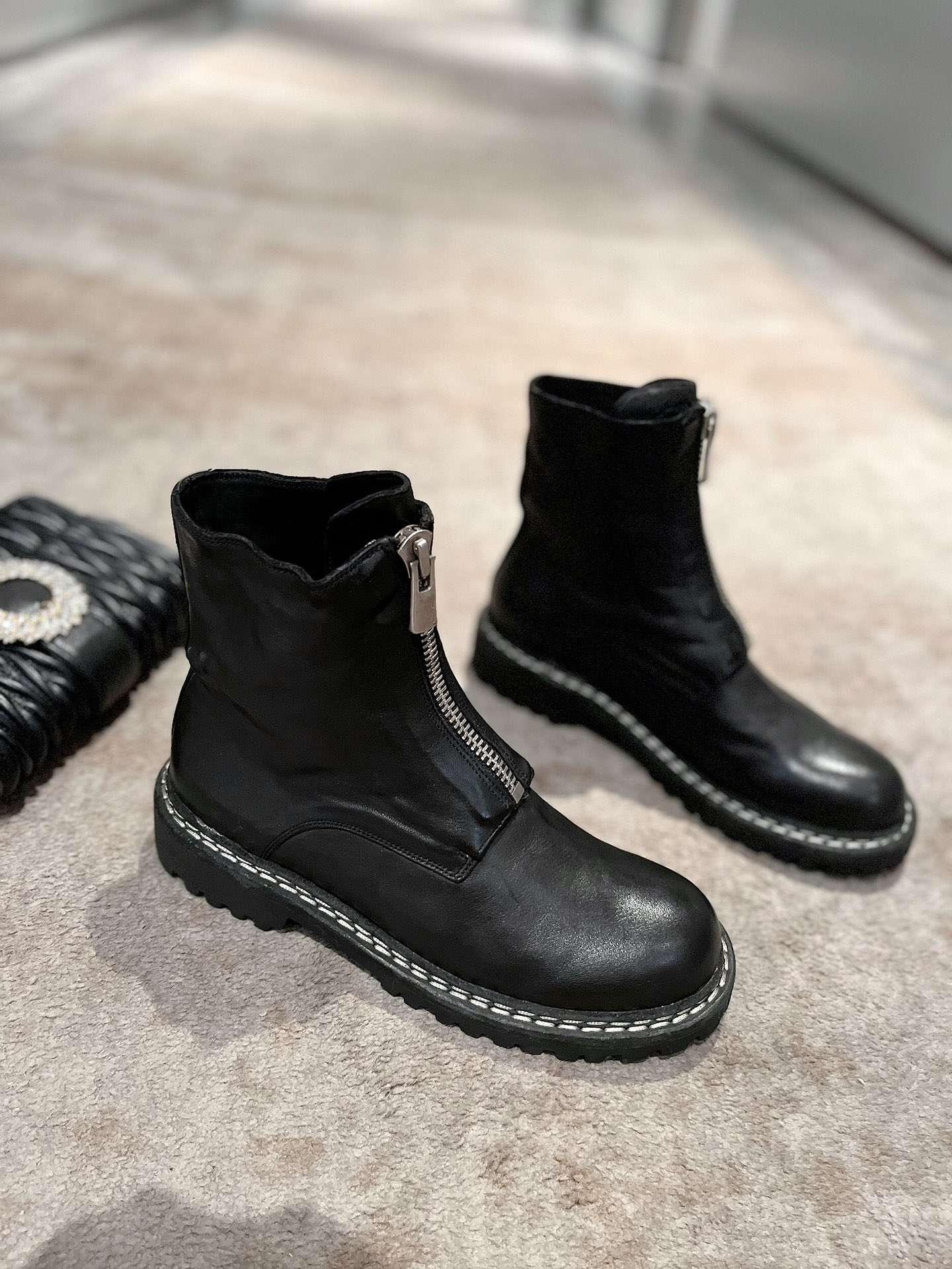 Guidi X Nonative Horse Boots: Handcrafted Luxury with Intricate Process - 图片 2