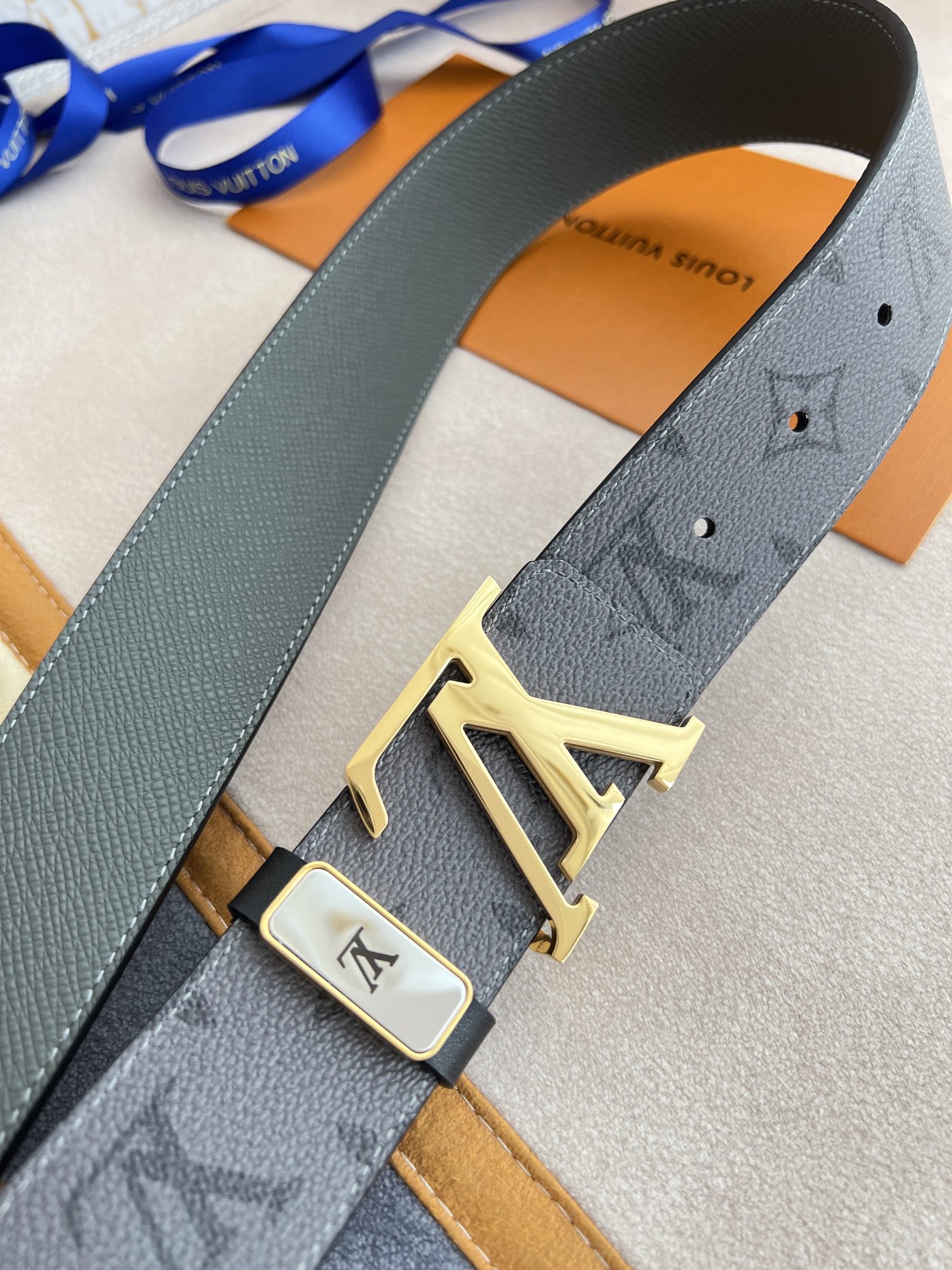 品名LV..路易..威登️腰带皮带原