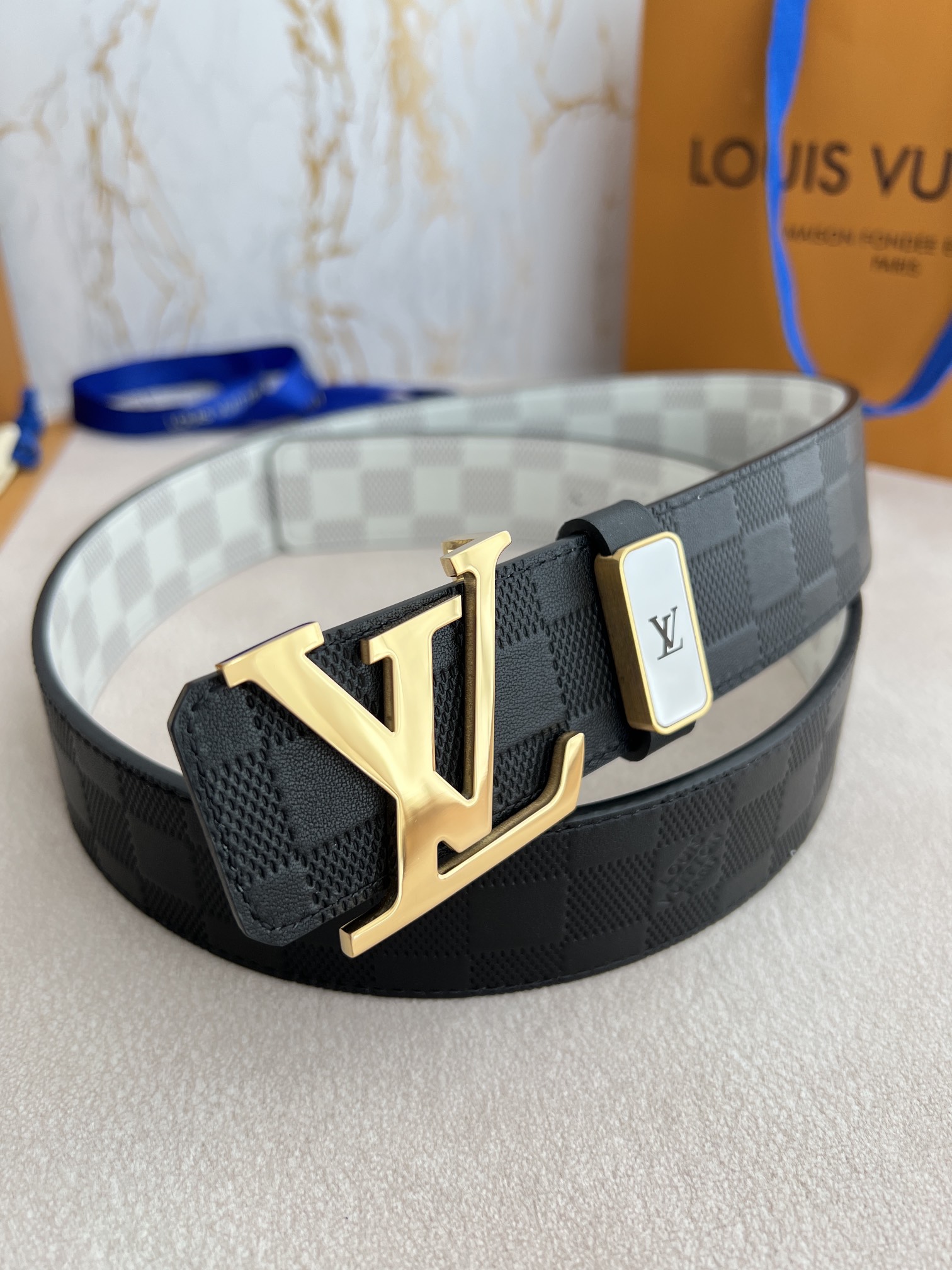 品名LV..路易..威登️腰带皮带原