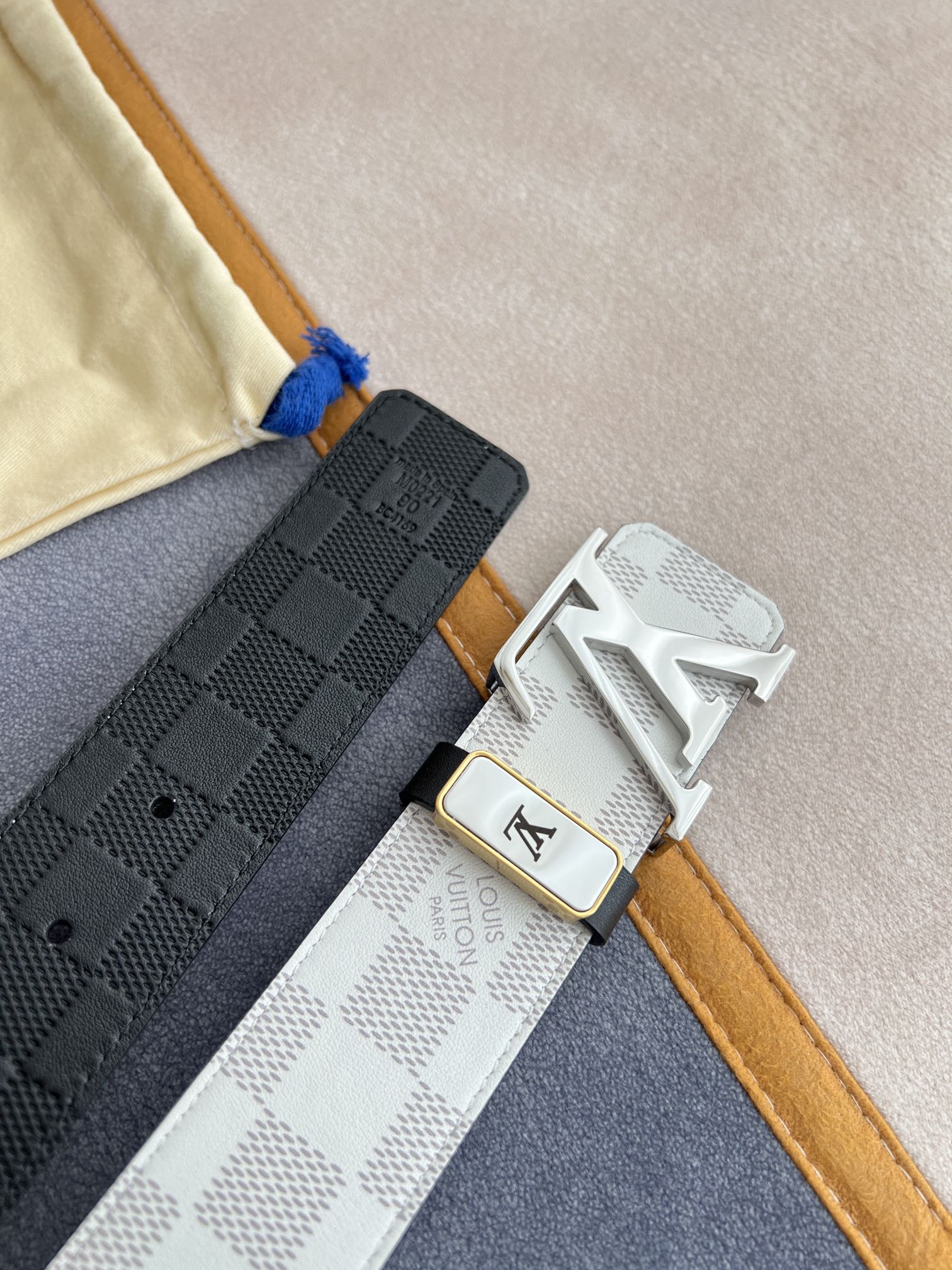品名LV..路易..威登️腰带皮带原