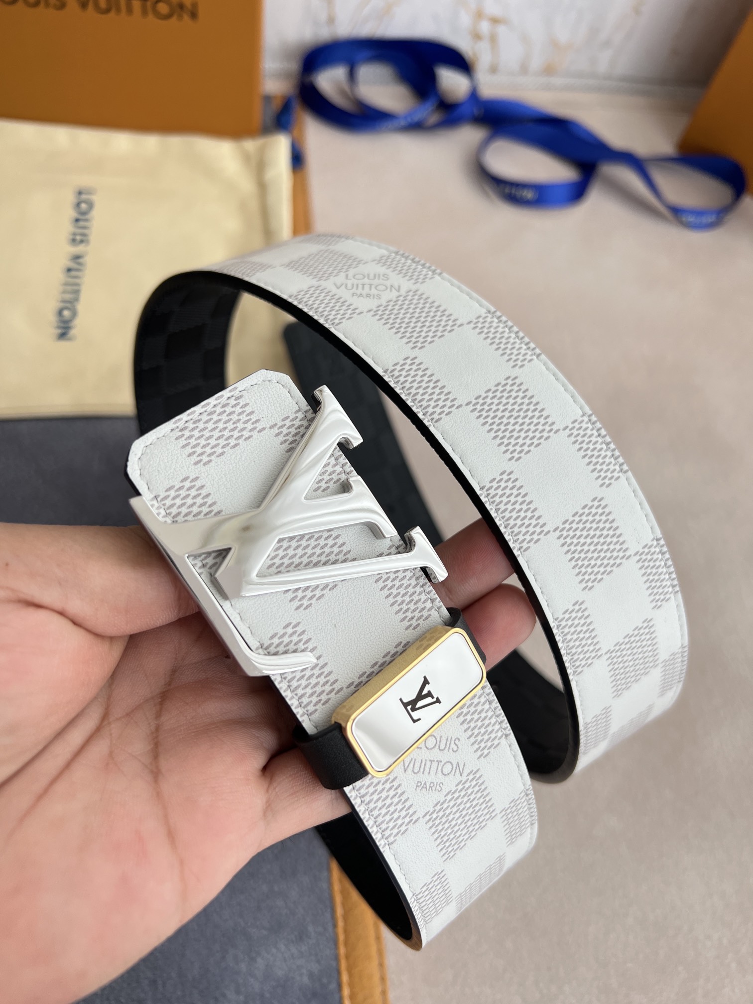 品名LV..路易..威登️腰带皮带原