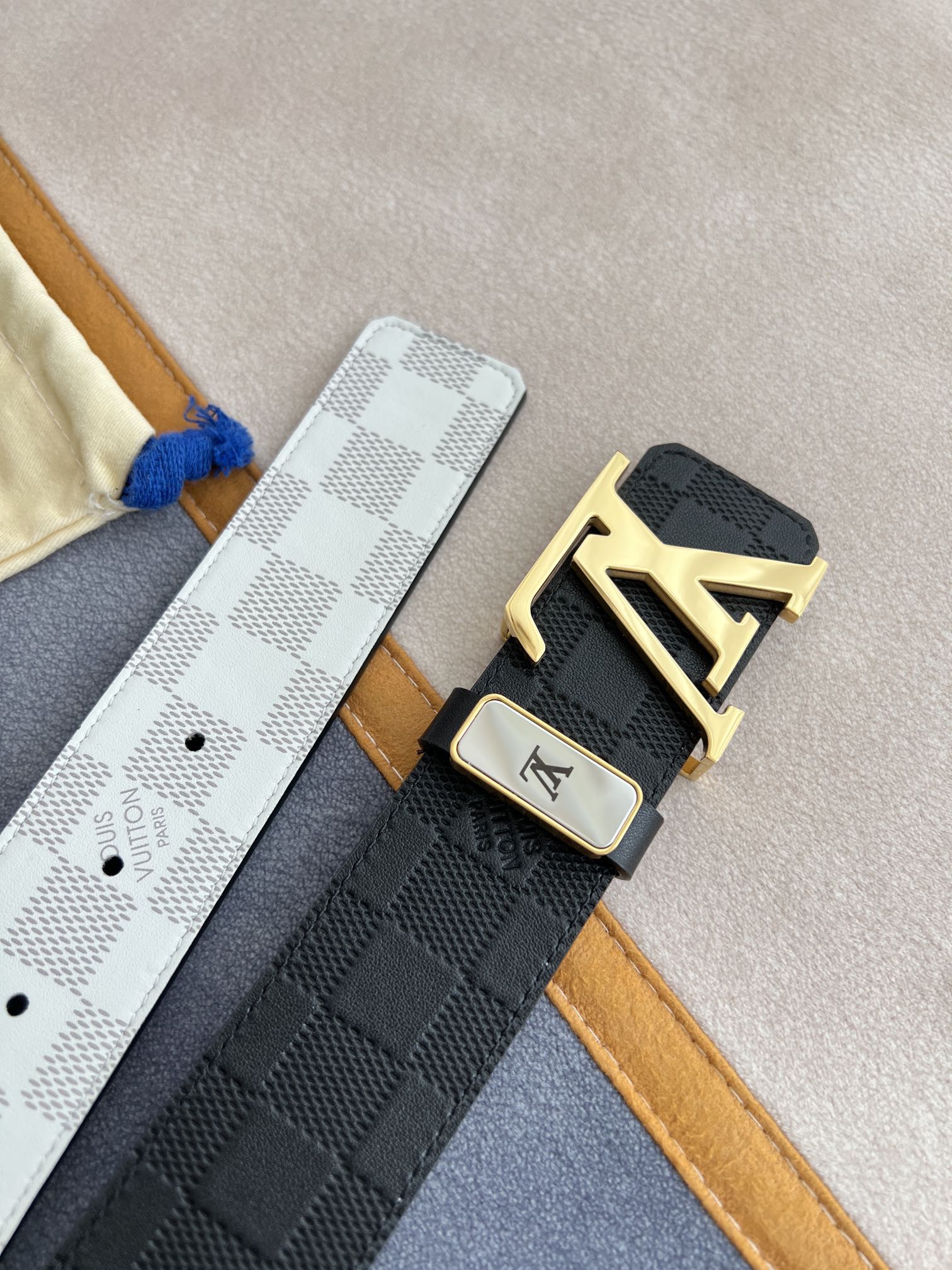 品名LV..路易..威登️腰带皮带原