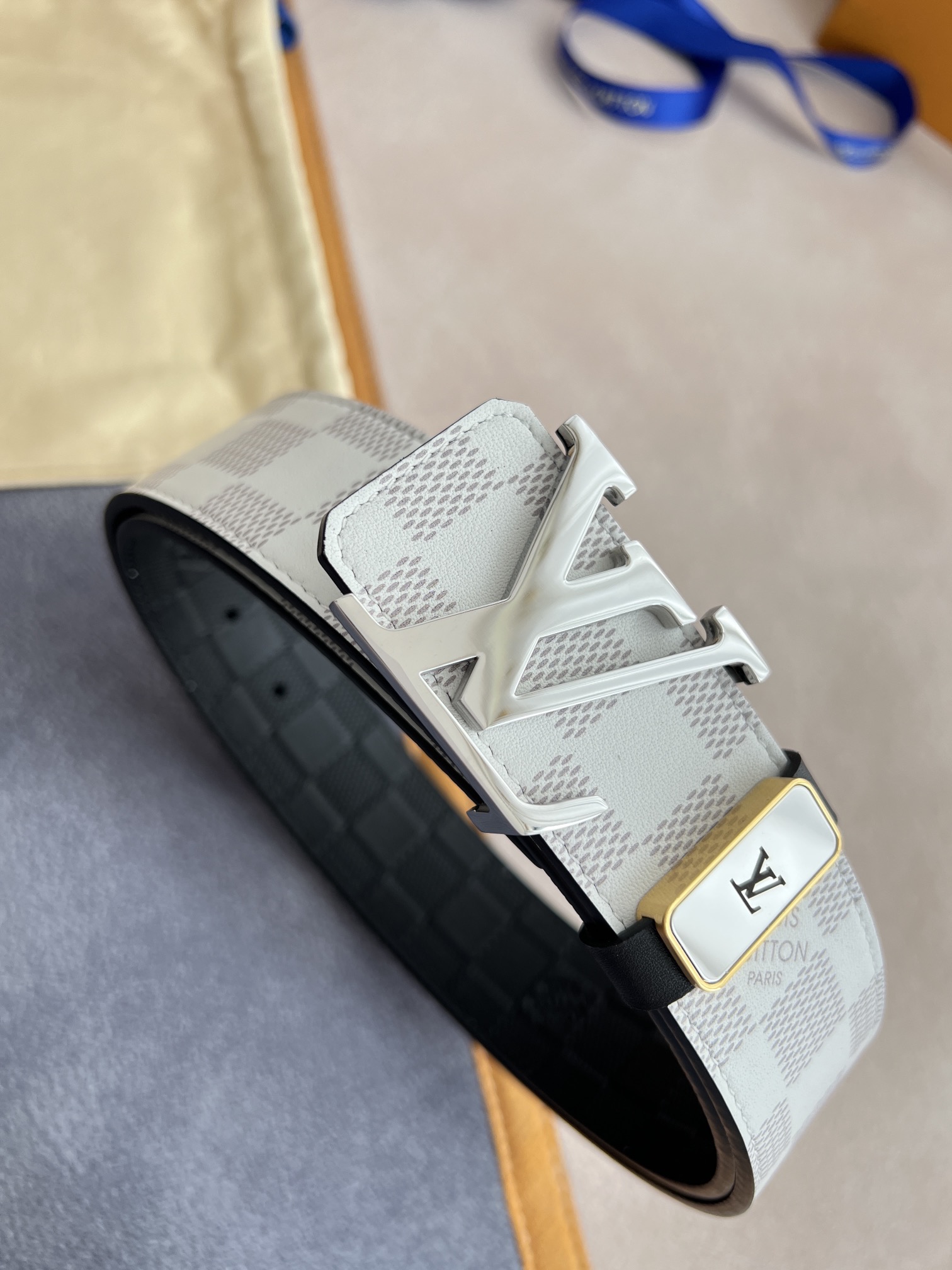 品名LV..路易..威登️腰带皮带原