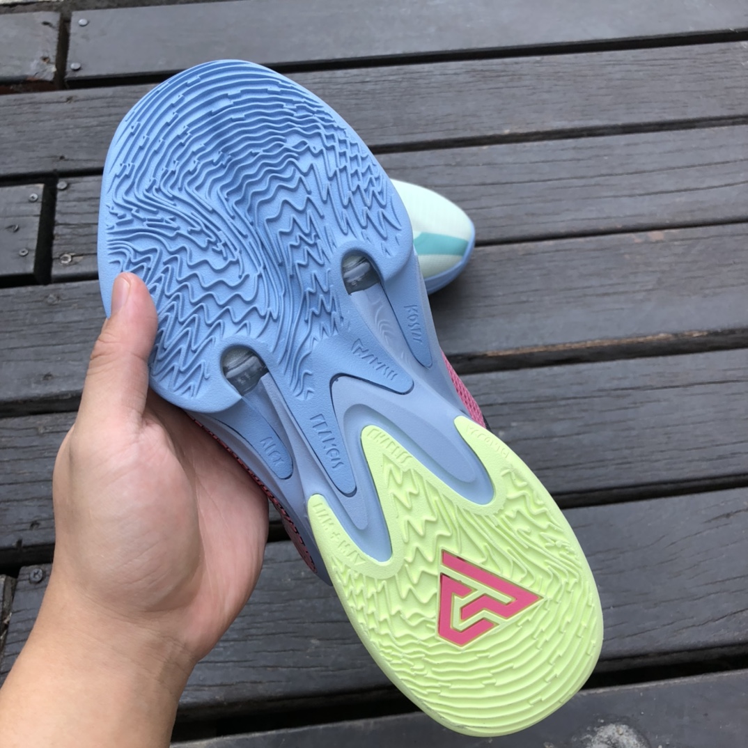 300 nike ZOOM FREAK 4 EP   DJ6149-601