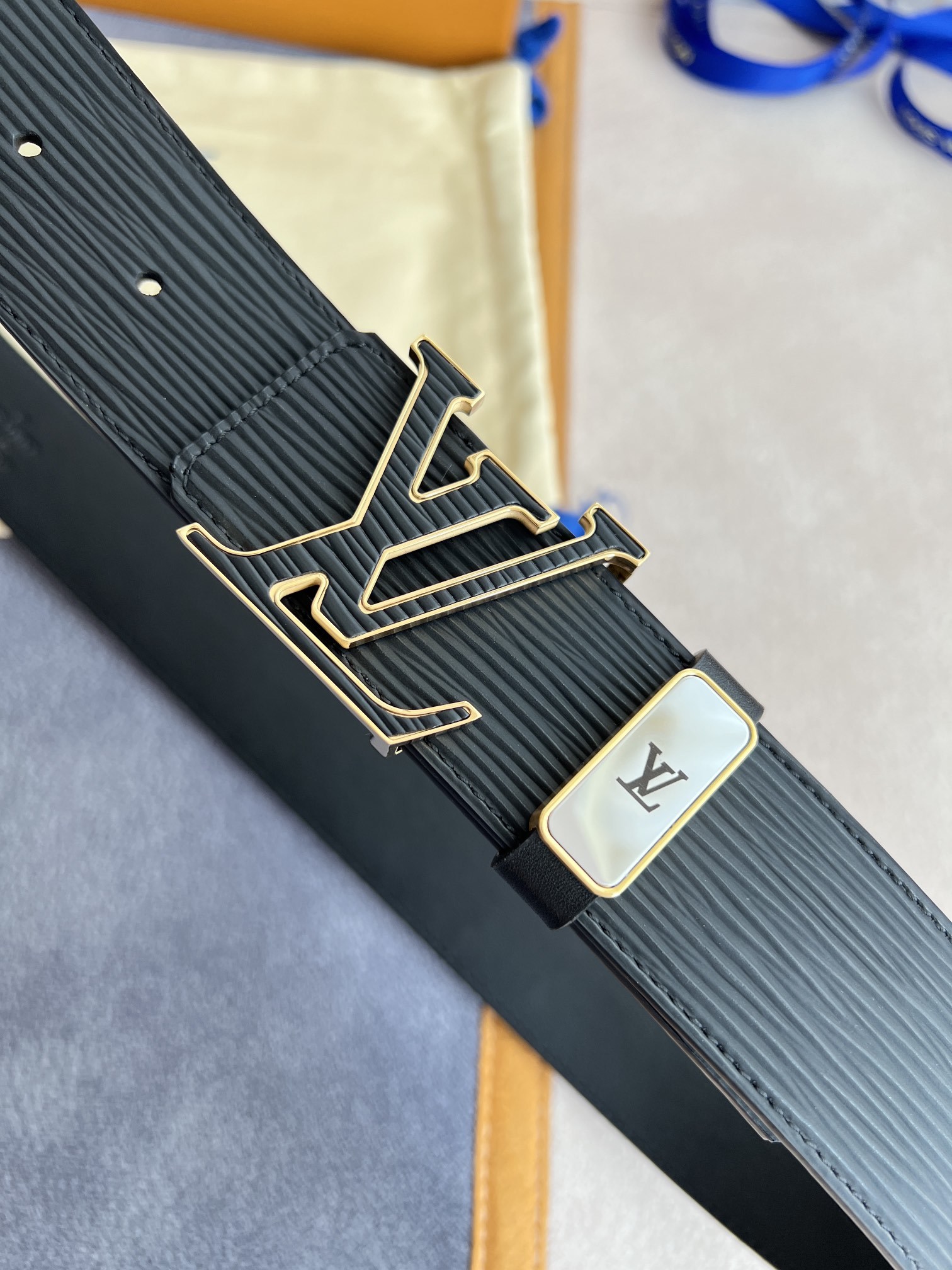 品名LV..路易..威登️腰带皮带原