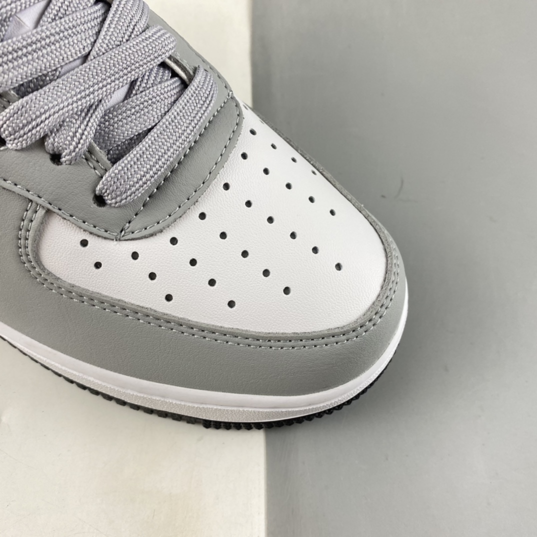 P240 Nike Air Force 1'07 Low 空军一号低帮休闲板鞋 AA0011-105