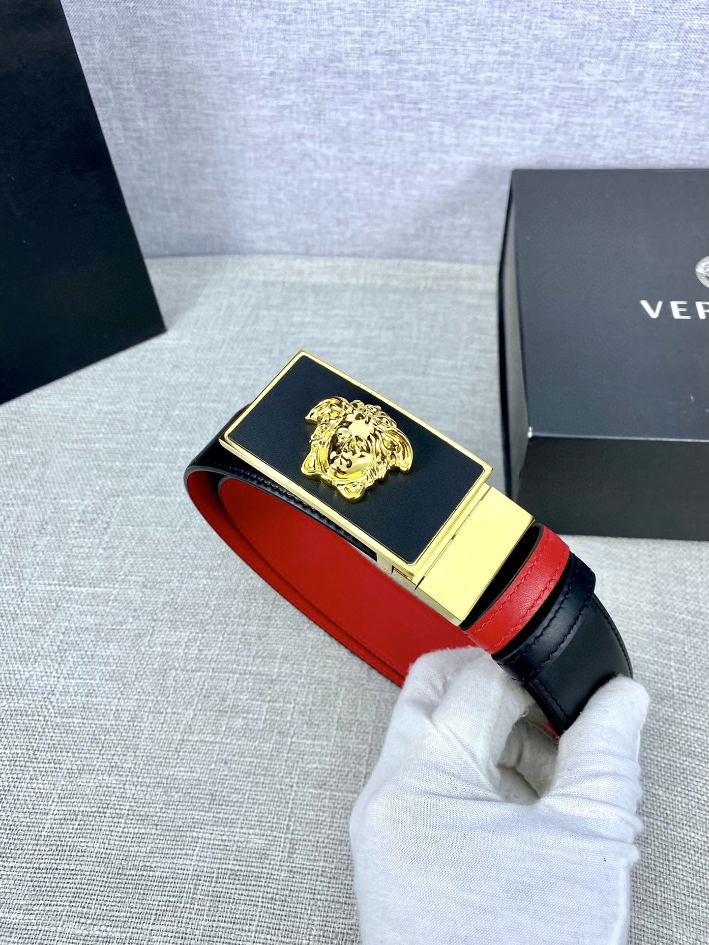 配全套包装礼盒宽度3.5cm范思哲此