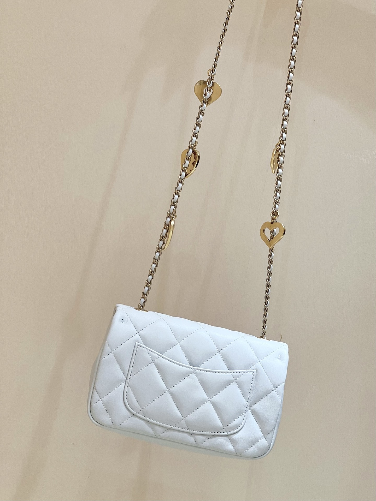 CHANEL CF限量版爱心吊坠链条包 AS3457白色