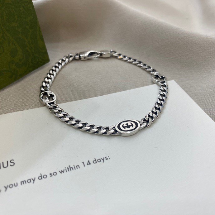 NO:110825,Gucci Gucci new double G wide version interlocking bracelet size 16cm 18cm 20cm, jewelry boutique, gucci, gucci, bracelet19860909Gucci古驰新款双G宽版互扣式手链 尺寸16cm 18cm 20cm,饰品精品,gucci,gucci,bracelet,Jewelry