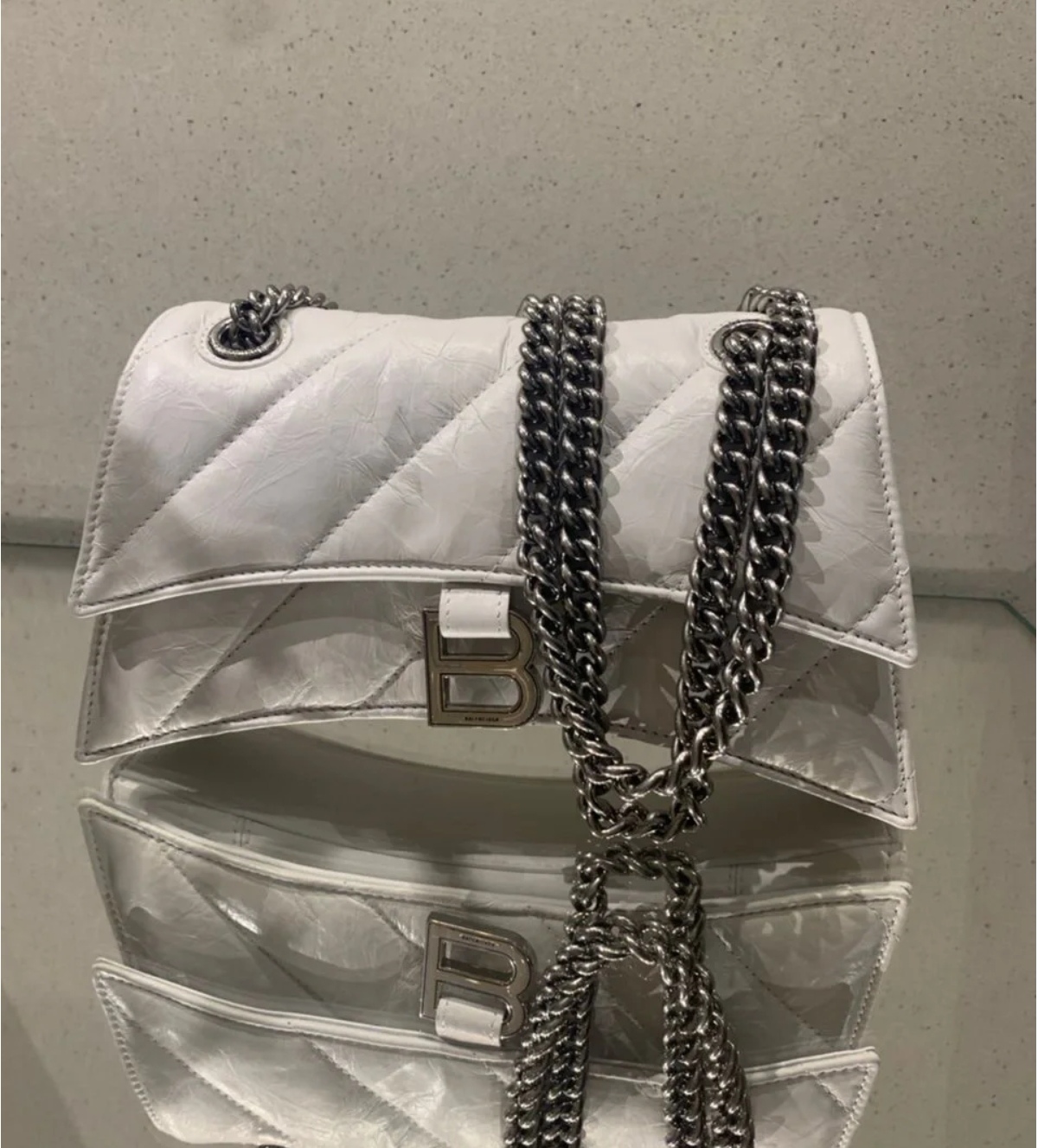 Balenciaga Style Chain Bag style reference detail image 3 from source 776237
