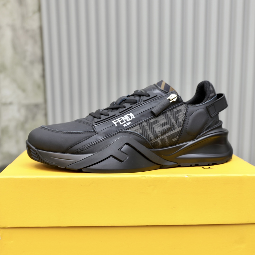 Precio de fábricaMarca: FendiTalla: 38-44 (45, 46 personalizado)Grado: Calidad original Alta versión