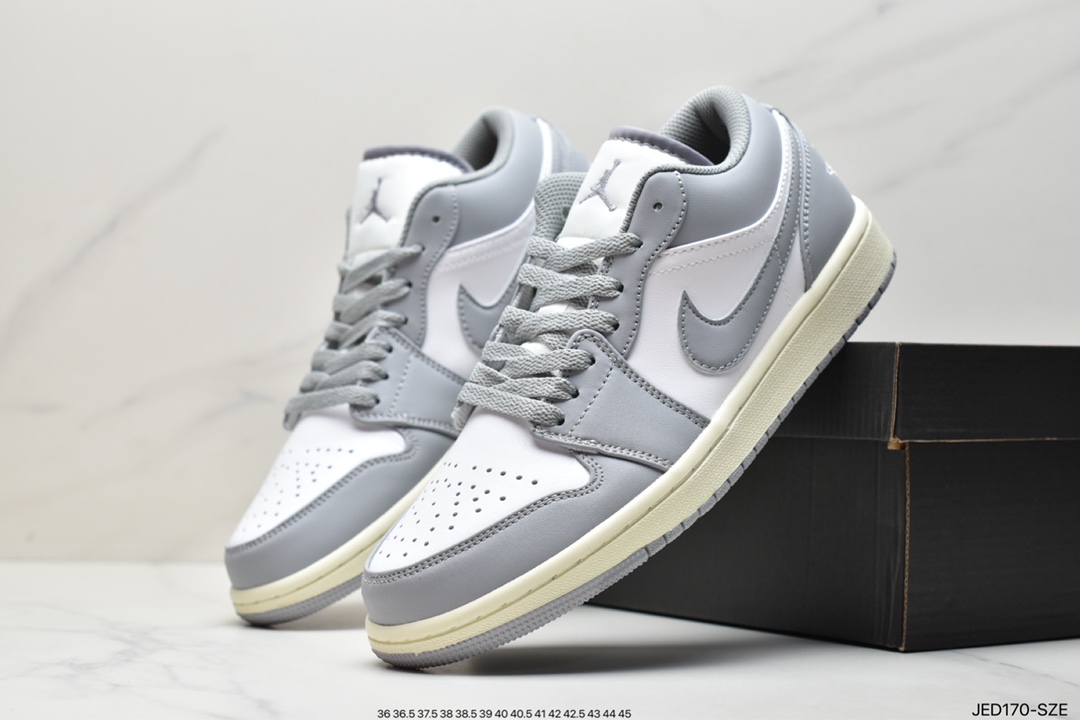 150 Air Jordan 1 Low AJ1乔1低帮休闲板鞋 553558-612