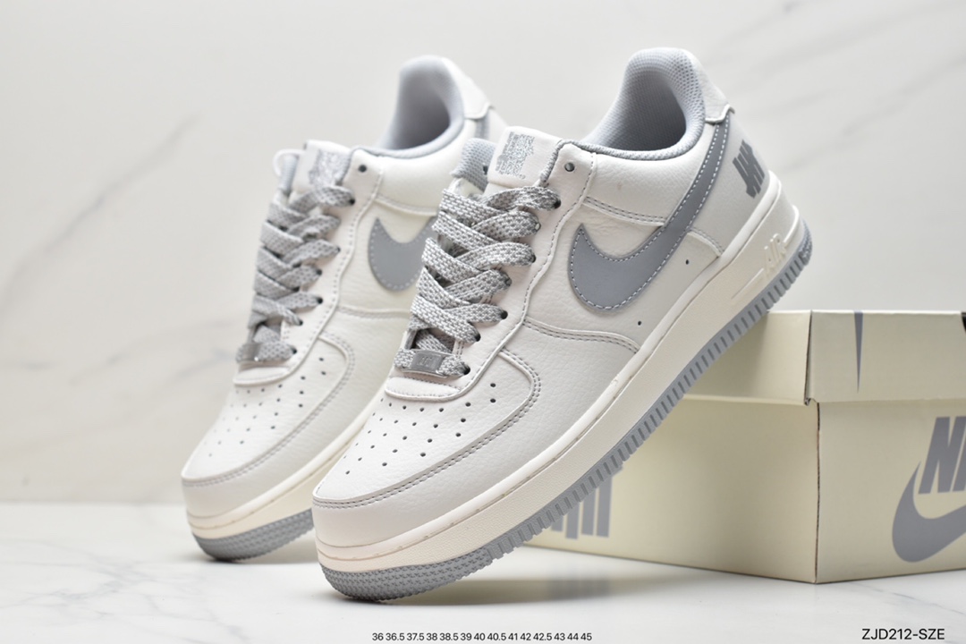 240 耐克Nike Air Force1 空军一号 白蓝低帮休闲板鞋 UN6695-288