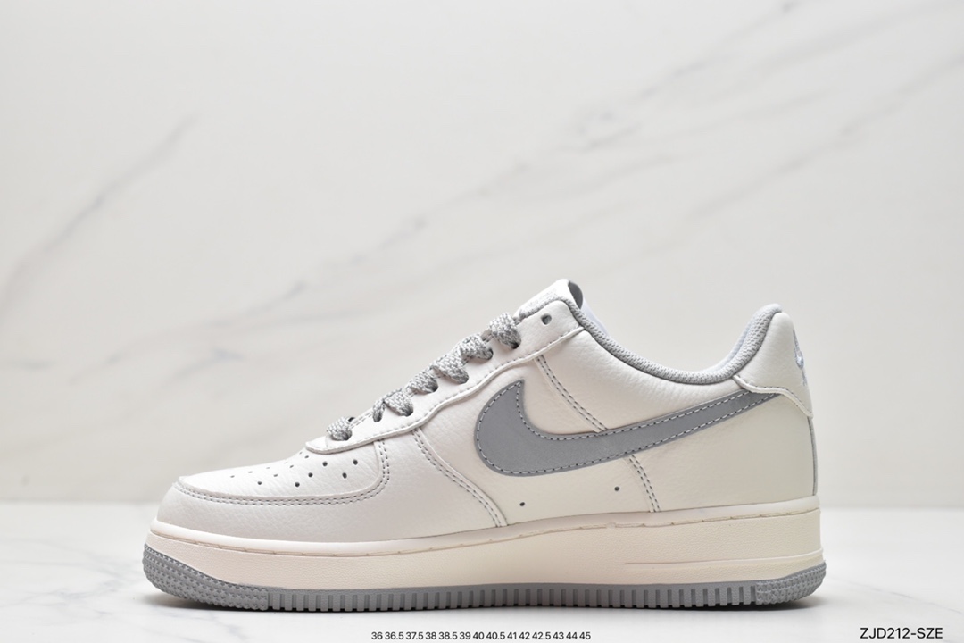 240 耐克Nike Air Force1 空军一号 白蓝低帮休闲板鞋 UN6695-288