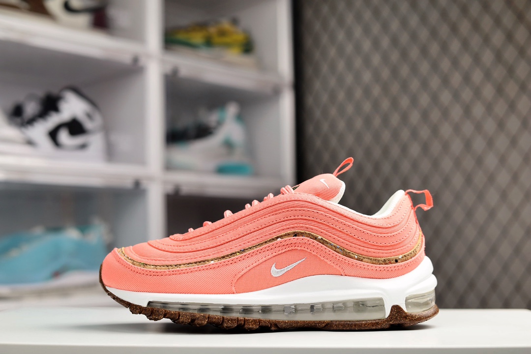 G0 NK Air Max 97原装批次子弹 拆解原鞋开发 打造全市场最强版本子弹 这里只对比原鞋原厂TPU反光材料 市场首家原模原气垫 拒绝套用公底原档案Swoosh电绣 卡色匹配原版