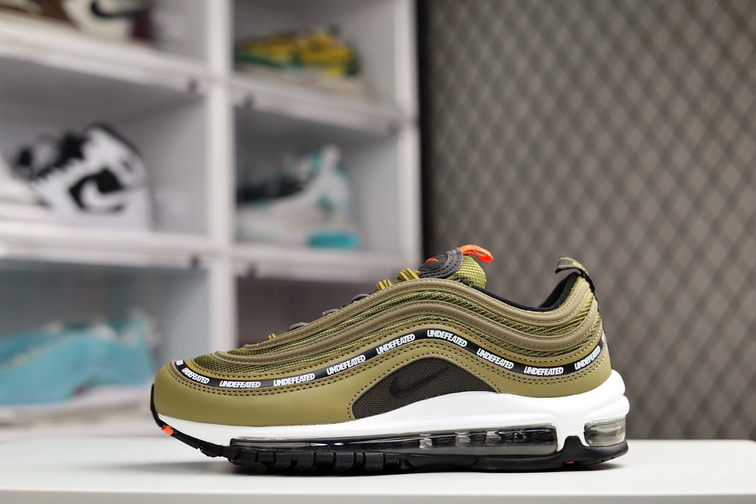 G0 NK Air Max 97原装批次子弹 拆解原鞋开发 打造全市场最强版本子弹 这里只对比原鞋原厂TPU反光材料 市场首家原模原气垫 拒绝套用公底原档案Swoosh电绣 卡色匹配原版