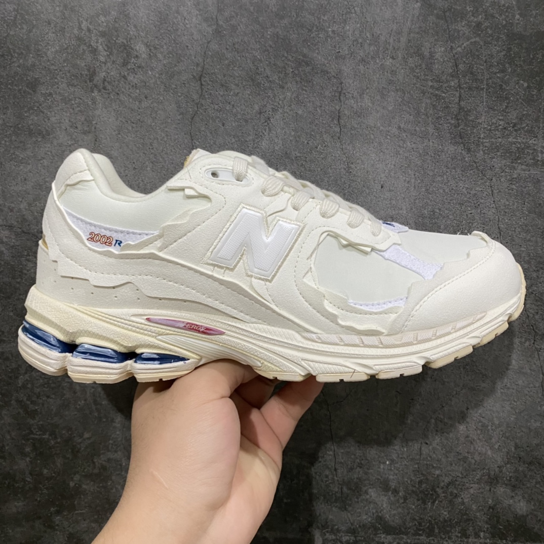 外贸渠道版新百伦 New Balance M2002RDC NB2002R 海盐白 原厂数据开发 原厂网纱 正确卡色皮料冲裁组合 匠心打造 耗时两个月开发完成 工艺极其复杂难度可想而知 新开独立私模大底 全网唯一正确做旧组合大底 高端零售专供产物 尺码:36/46.5-选品中心