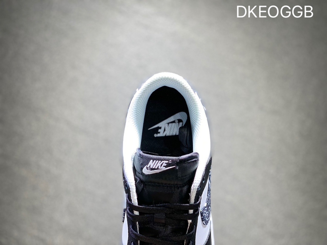 300 NIKE Dunk SB Low 低帮休闲板鞋  DH4401-100