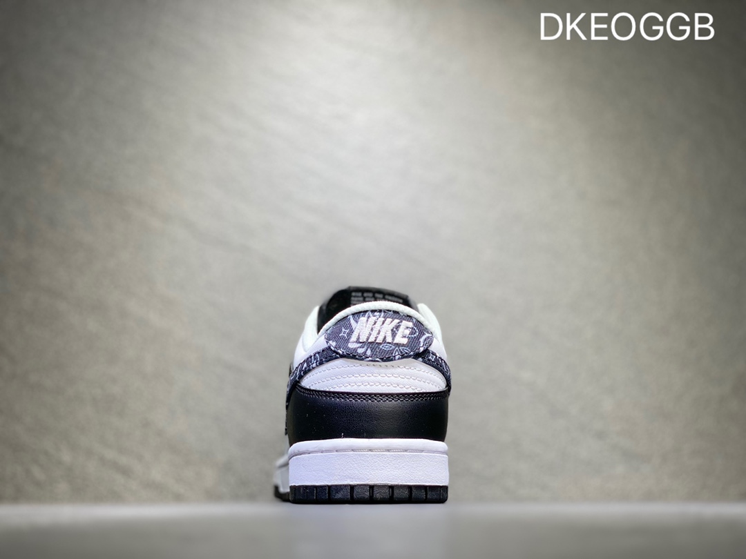 300 NIKE Dunk SB Low 低帮休闲板鞋  DH4401-100