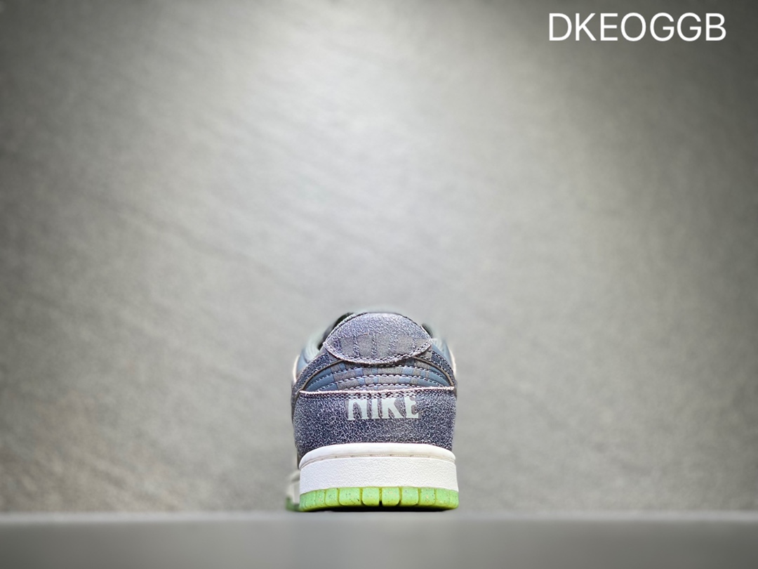 300 NIKE Dunk SB Low 低帮休闲板鞋 DQ7681-001