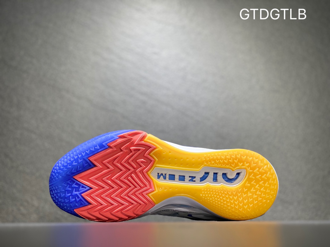 270 Nike Air ZOOM GT CUT 全新配色男子篮球鞋DJ6015-102
