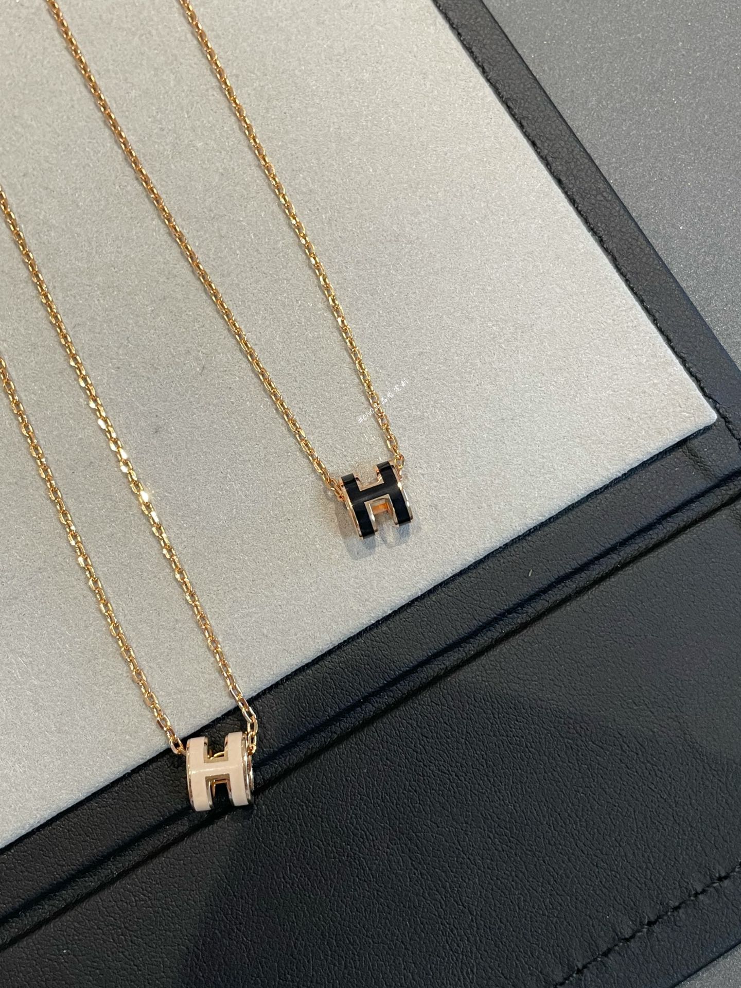 Mini H Necklace - Comprehensive 5