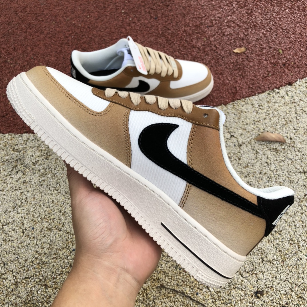 300  Nike耐克AIR FORCE 1 '07男子空军一号运动鞋秋季新 DO6682-200