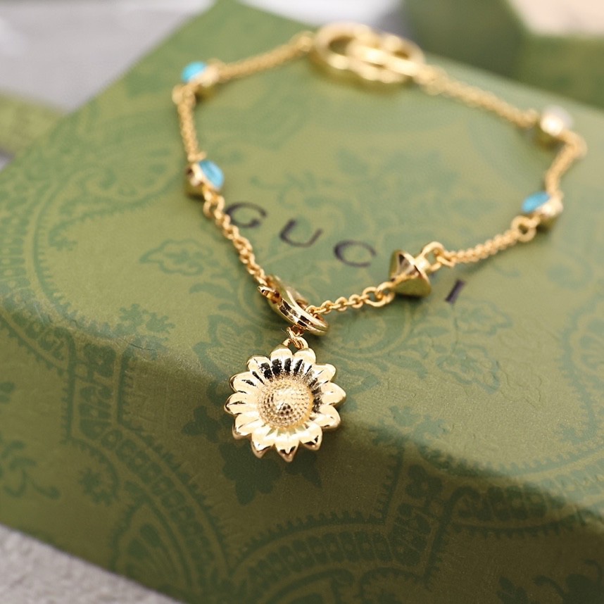 Gucci Haute Couture Haute Couture Fine Jewelry Necklace Bracelet Ring 6