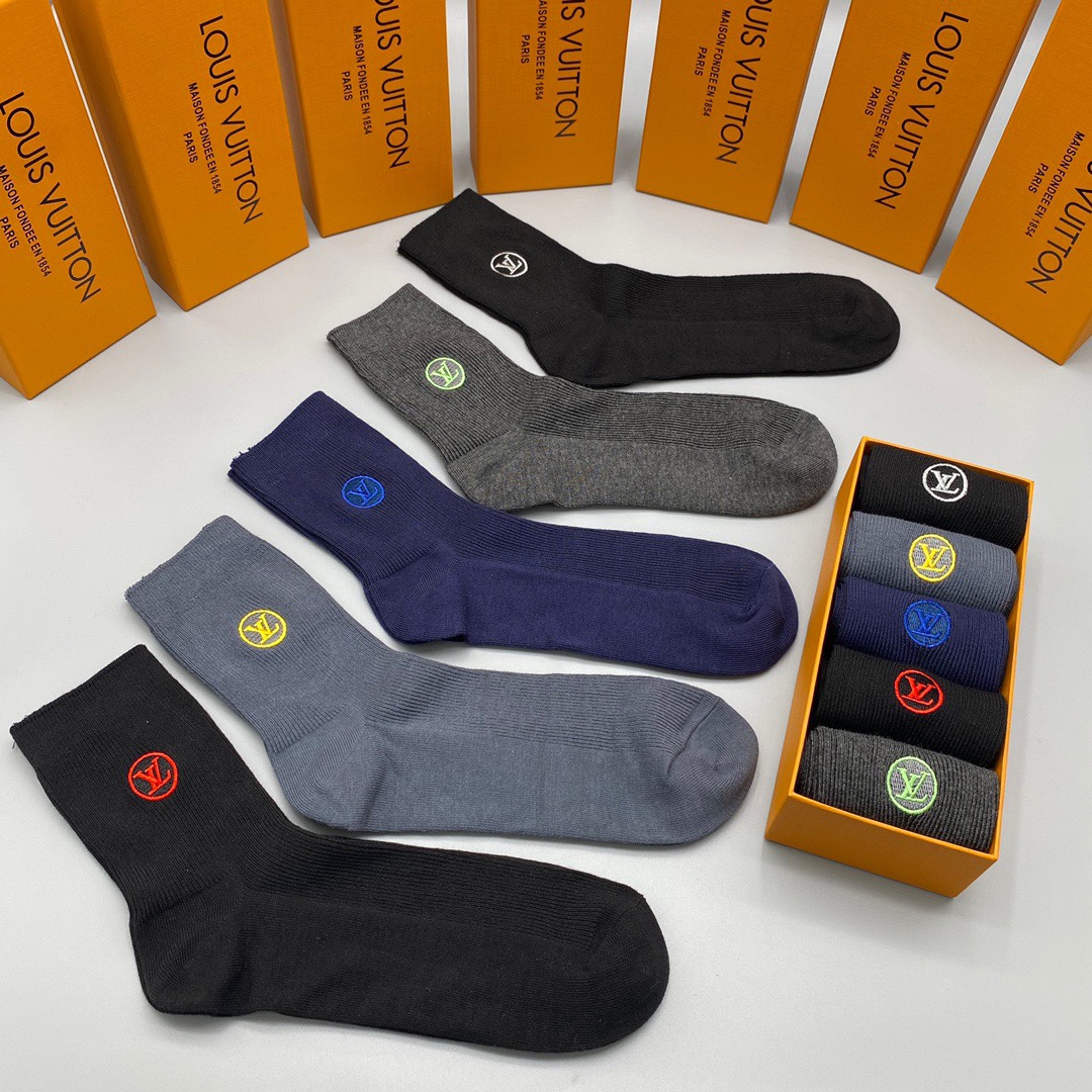 Louis Vuitton Mid-Calf Socks - Breathable Cotton Blend, 5-Pair Set 5 i1661307997 1290 3