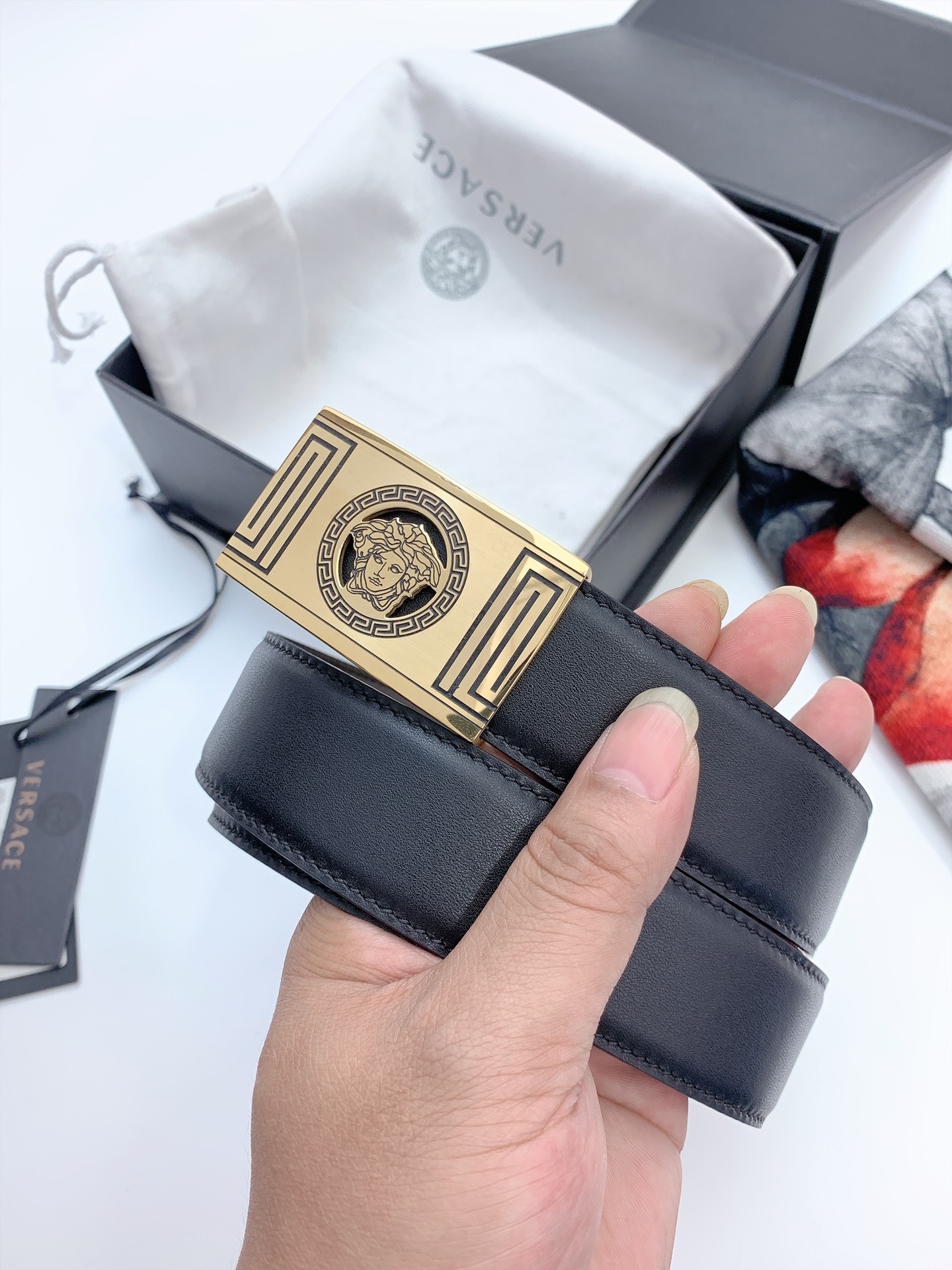 代购级专柜品质范思哲此款3.5CM,腰带采用柔软牛皮革于意大利精制而成