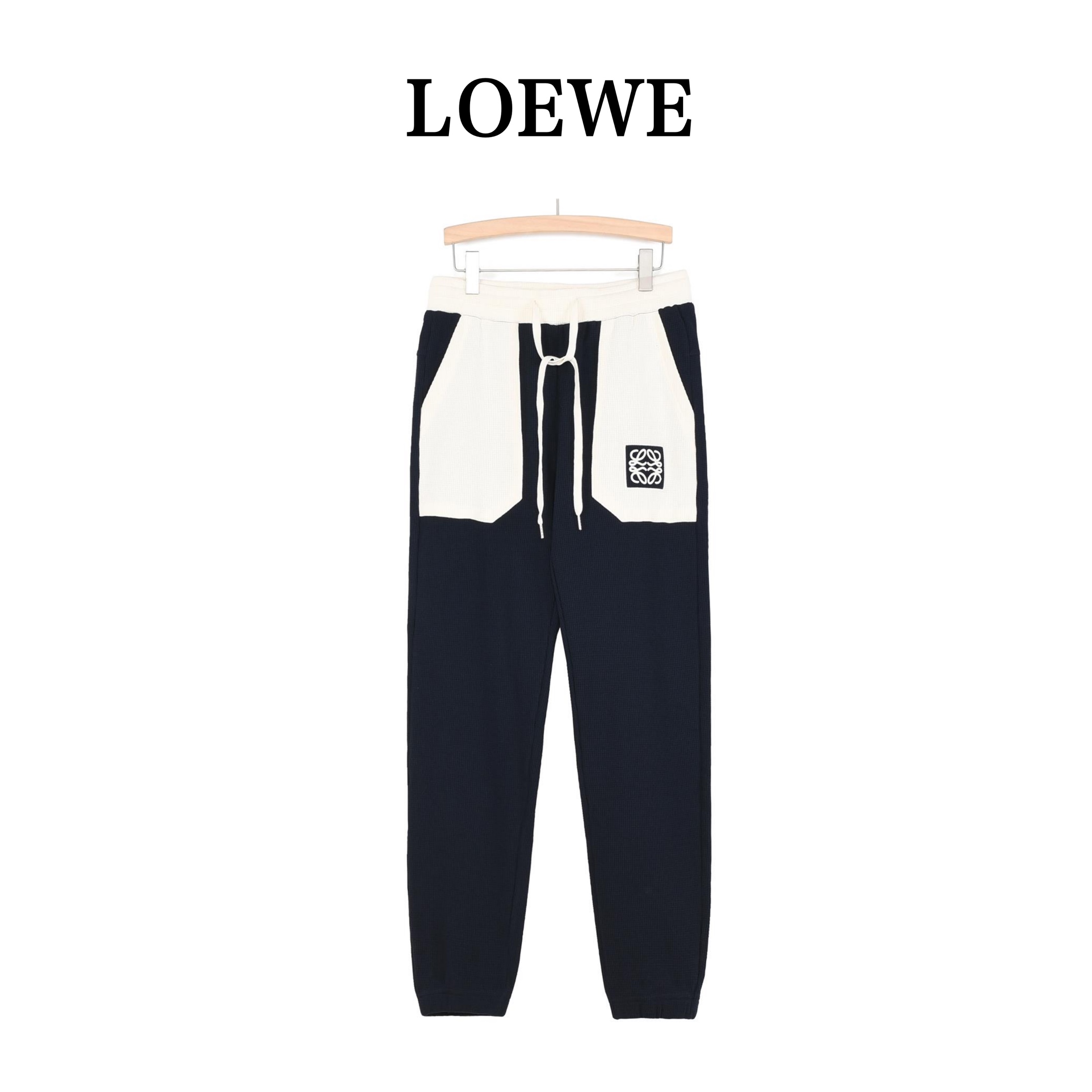 240 Loewe罗意威 22ss 大口袋龙猫拼色刺绣华夫格长裤