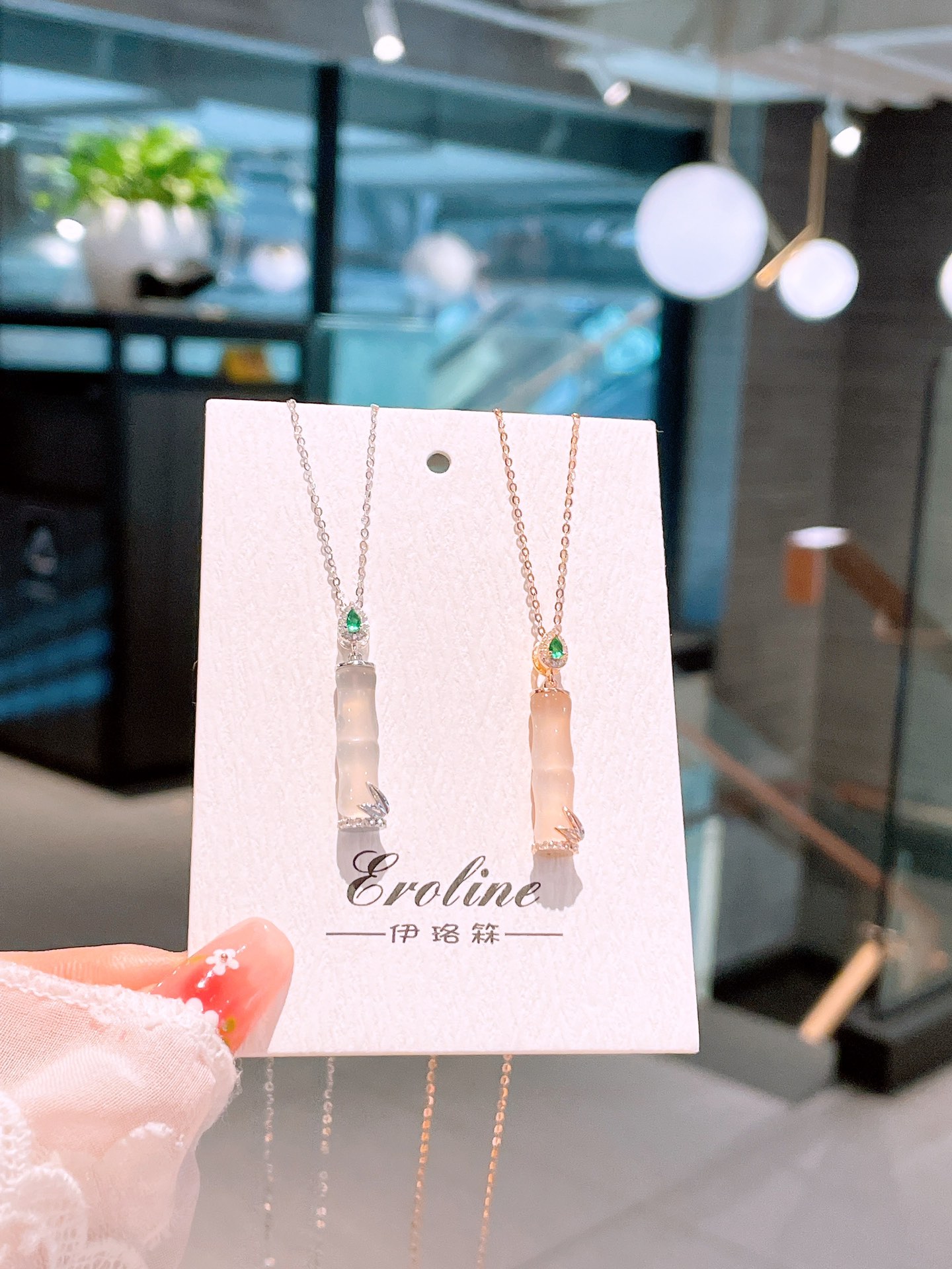 High Polish Silver Necklace Sweet & Cool Party Silver