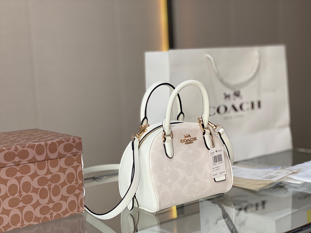 J0 coach配盒  Coach 蔻驰 奥莱贝壳包经典标志SYDNEY 经典又不失可爱 时尚潮流 尺寸20 13 16