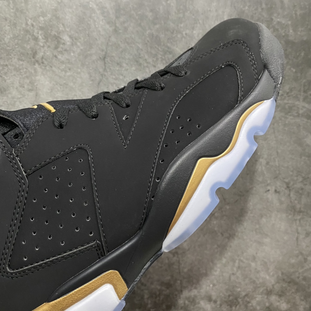 图片[6]-Air Jordan 6 Retro AJ6 黑金 外贸纯原版 目前市面最优版本 原楦原纸板开发 采购原厂皮料 原厂定型 后跟完美效果 到手可放心比对发售原鞋 上脚百分百充当正品驾驭 真正原装公司级完美鞋型 一切细节实拍所见所得！纸板中底、钢印 完美版型 一应俱全外贸专供 发国外寄售可稳妥充正操作 货号：CT4954-007 尺码：40 40.5 41 42 42.5 43 44 44.5 45 46 47.5-选品中心