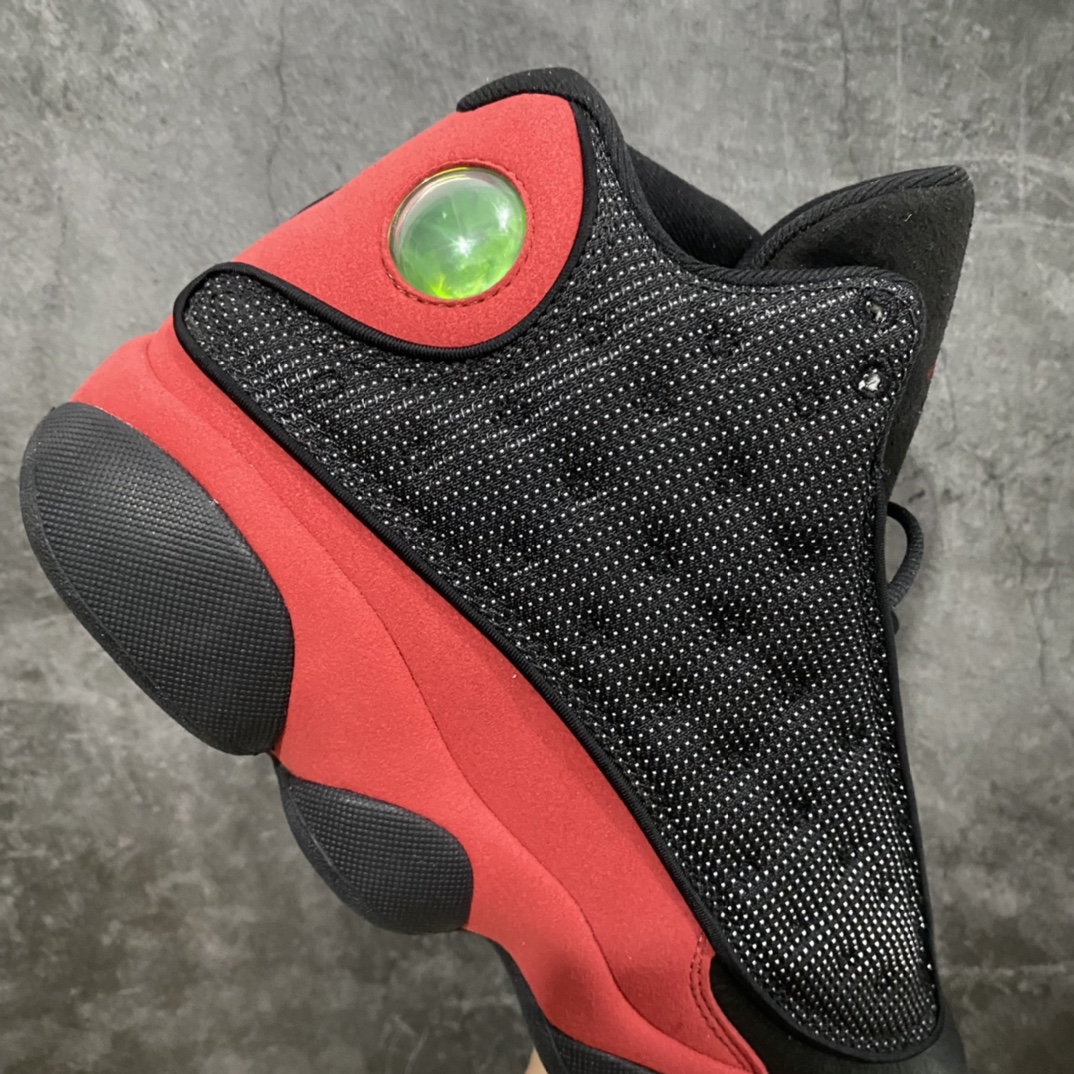 图片[7]-顶级莞产纯原 Air Jordan AJ13 黑红 货号：414571-004 东莞大厂纯原出品 原鞋开发 原厂猫眼👀 版型近乎零偏差 采购原厂皮料 LOGO五金部件高价开发私模 杜绝一眼假版本 #原鞋1：1开模大底共3层贴合工艺 三层中间加入海玻璃缓震鞋垫 大底采用进口一次MD而非市面二次MD低价原料成型 进口MD材料异味较少比原鞋还少 市面异味大刺鼻 尺码：40.5 41 42 42.5 43 44 44.5 45 46 47.5。-选品中心