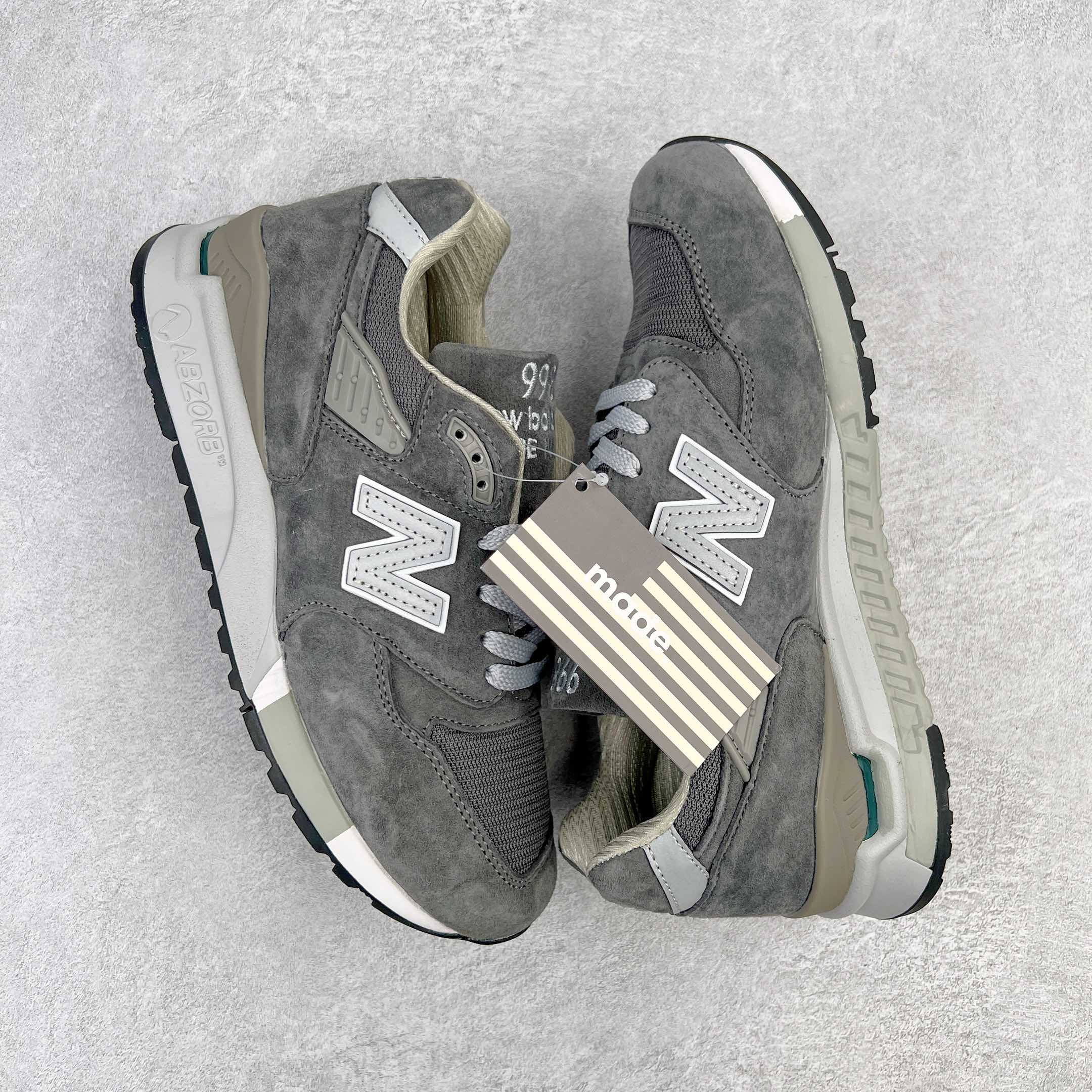 图片[3]-＃K版纯原 New Balance M998 Made in USA NB新百伦高端美产血统系列经典复古休闲运动慢跑鞋 NB998 诞生于 1993 年，作为第一双使用 ABZORB 缓冲材料的鞋款，一经发售就受到大量消费者的热烈追捧，如今已经成为了历久不衰的经典代表鞋款之一。原楦原数据开发版型 以优质面料制成鞋面结构。鞋面采用经典网眼布材质，辅以绒面革覆盖，带来更加清爽舒适的穿着体验。鞋舌上标记的 \\\”998\\\” 字样增强鞋款辨识度的同时，为鞋款注入更多动人细节。鞋款采用 ABZORB 缓冲材料的中底，通过缓冲和压缩阻力相结合来吸收冲击，稳定性高，不易打滑，助你畅享舒适有型的运动体验。采用猪巴革组合网织鞋面材质 后跟嵌入TPU装饰条稳固 升级原装5层独立私模 尺码：36 36.5 37 38 39.5 40 40.5 41.5 42 42.5 43 44 44.5 45-选品中心