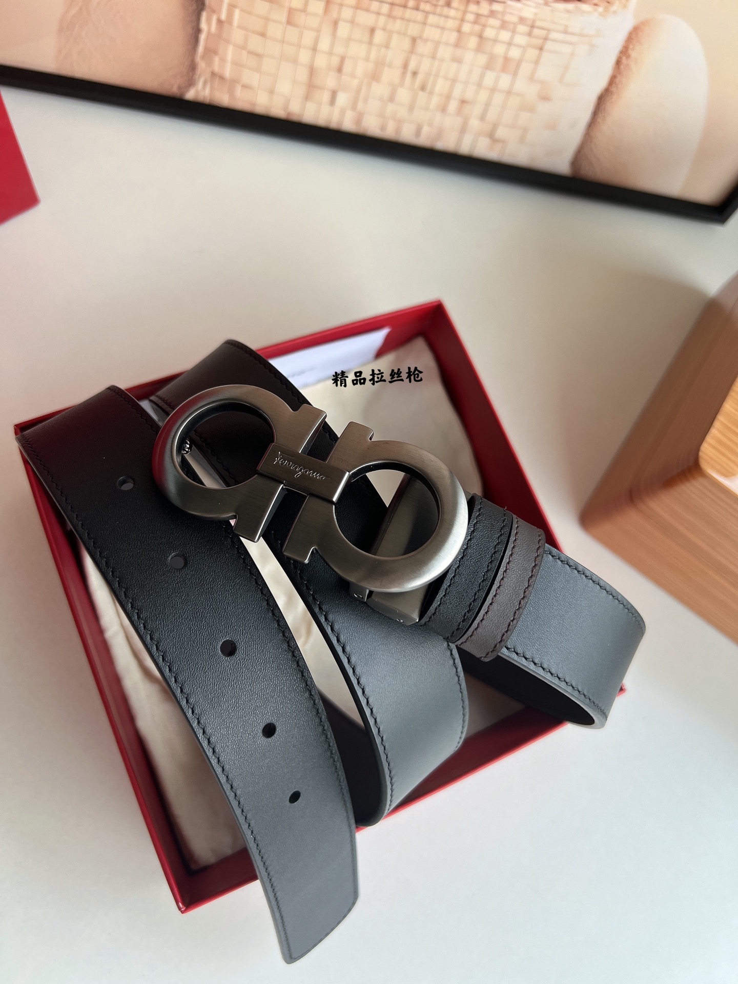 Ferragamo菲拉格慕   发财8字扣腰带3.5厘米