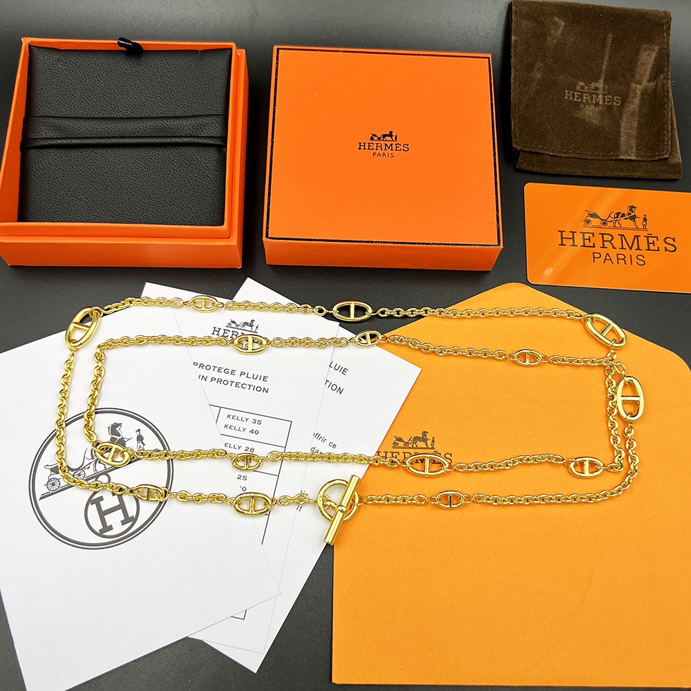 Collana Hermes Chaine d'Ancre in metallo color oro senza pietre preziose 80 cm