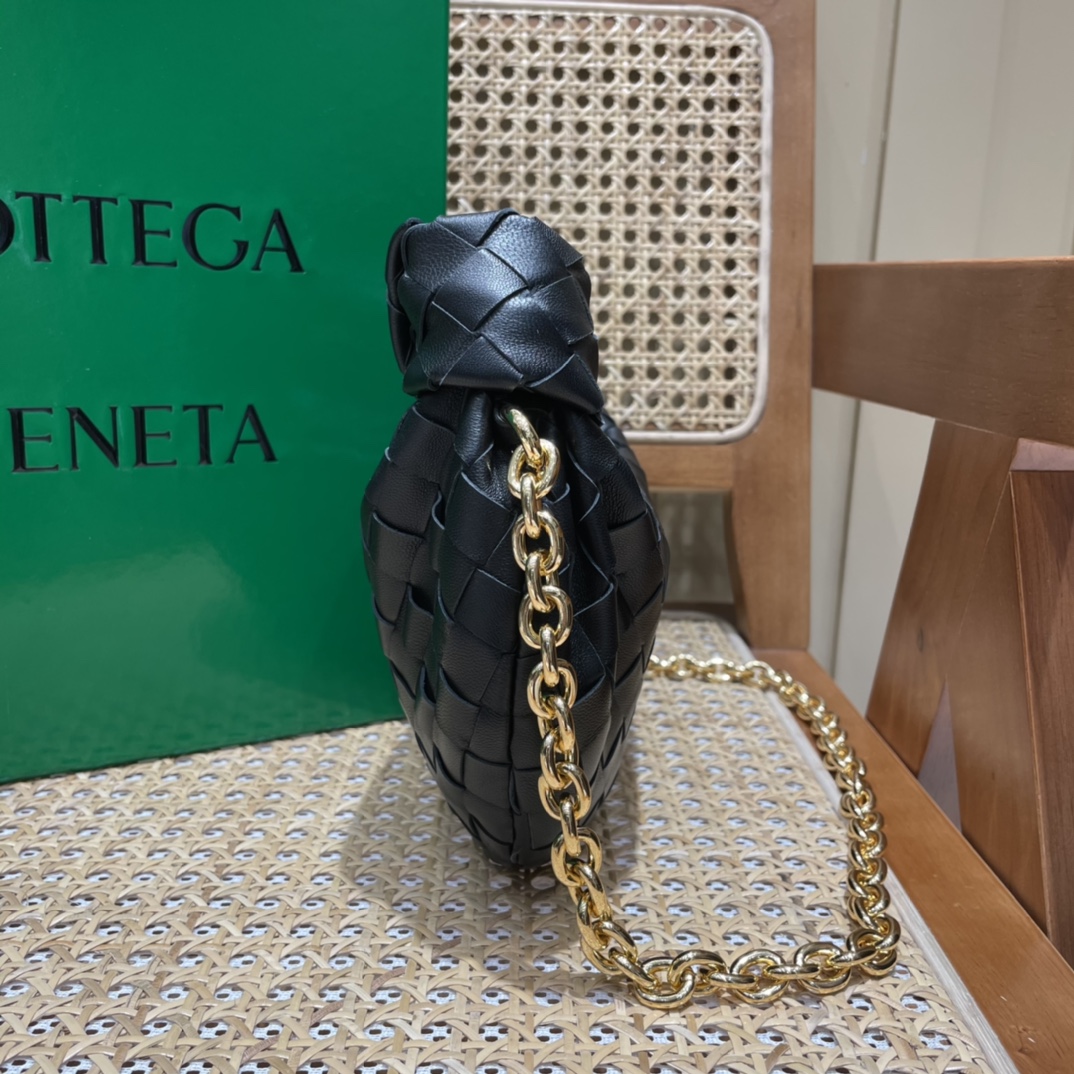 Bottega Veneta MINI CHAIN JODIE 28CM BAG 709562黑色