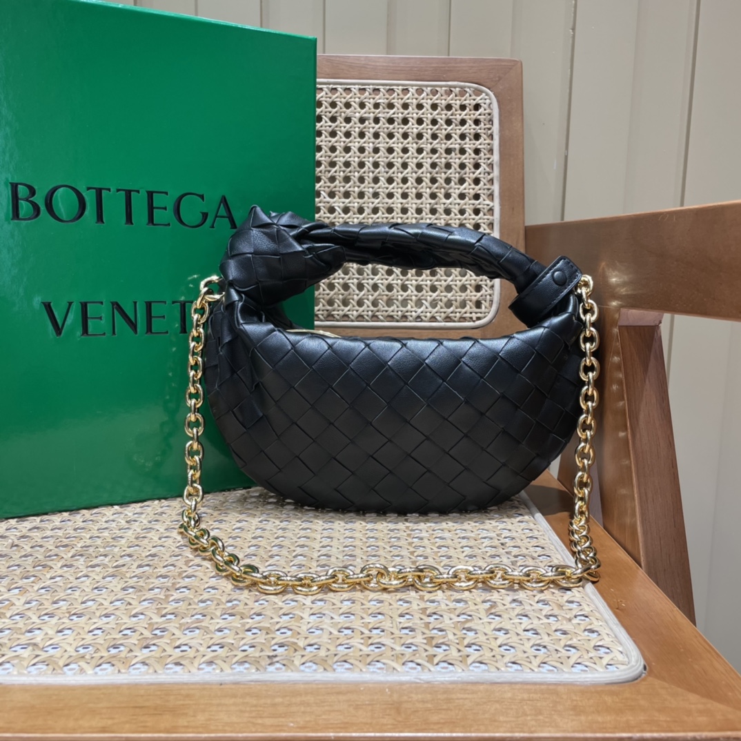 Bottega Veneta MINI CHAIN JODIE 28CM BAG 709562黑色