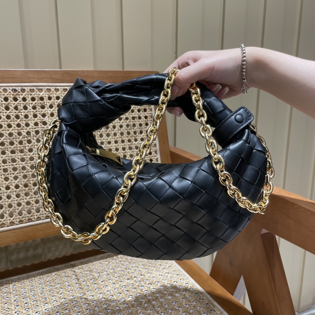 Bottega Veneta MINI CHAIN JODIE 28CM BAG 709562黑色