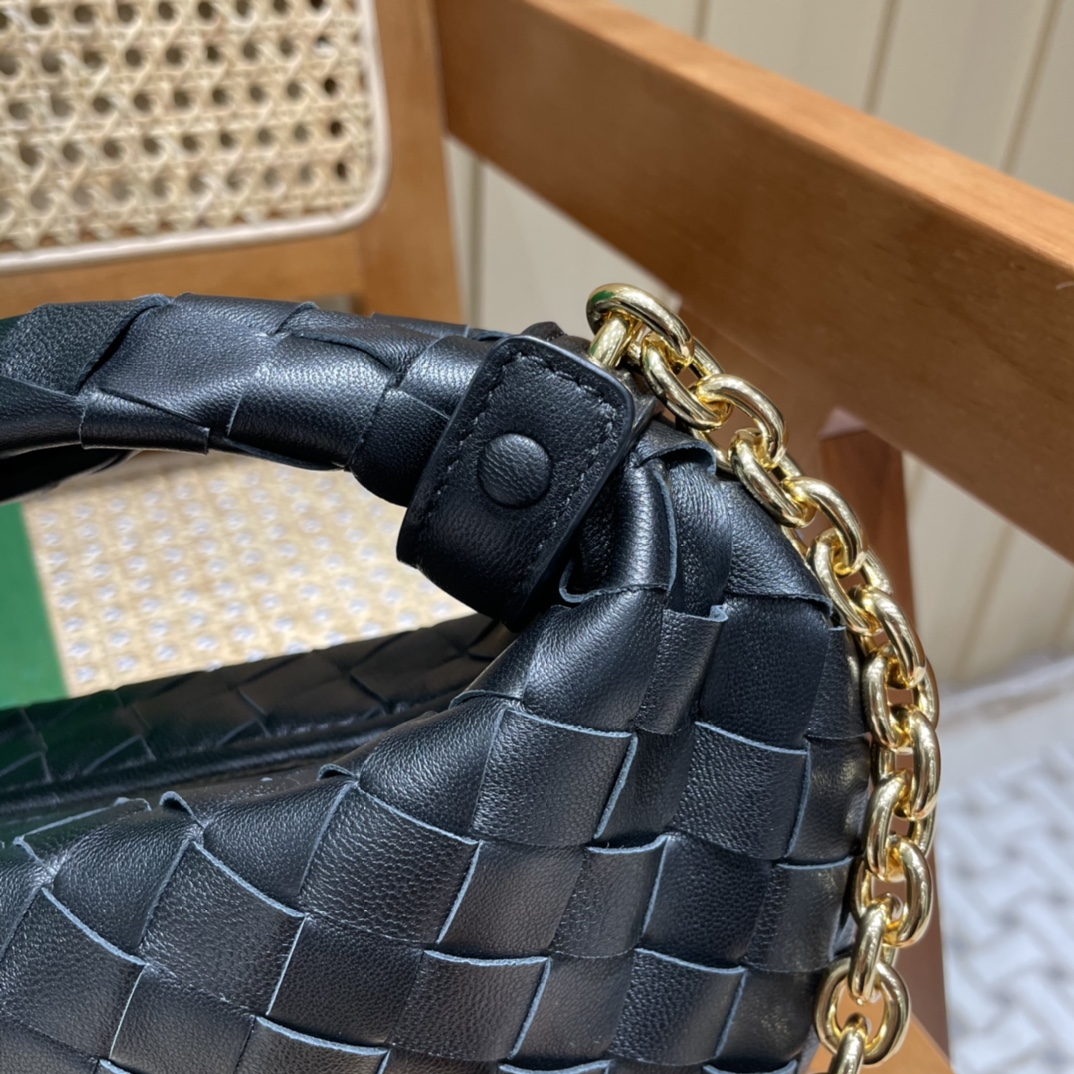 Bottega Veneta MINI CHAIN JODIE 28CM BAG 709562黑色