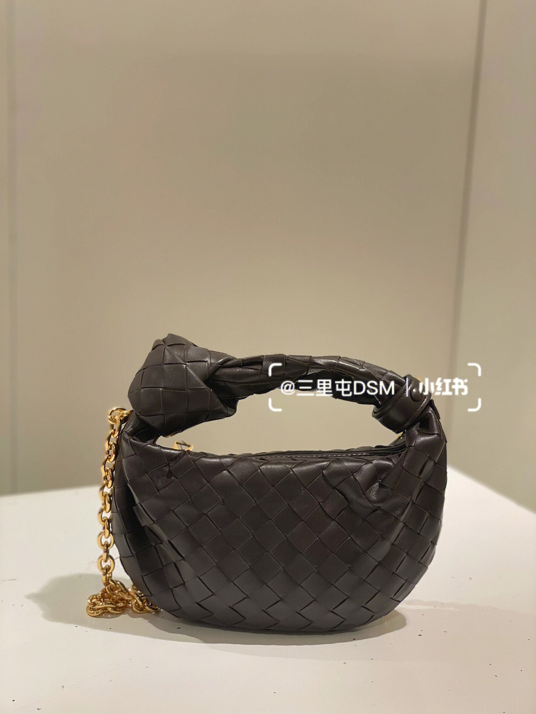 Bottega Veneta MINI CHAIN JODIE 28CM BAG 709562黑色
