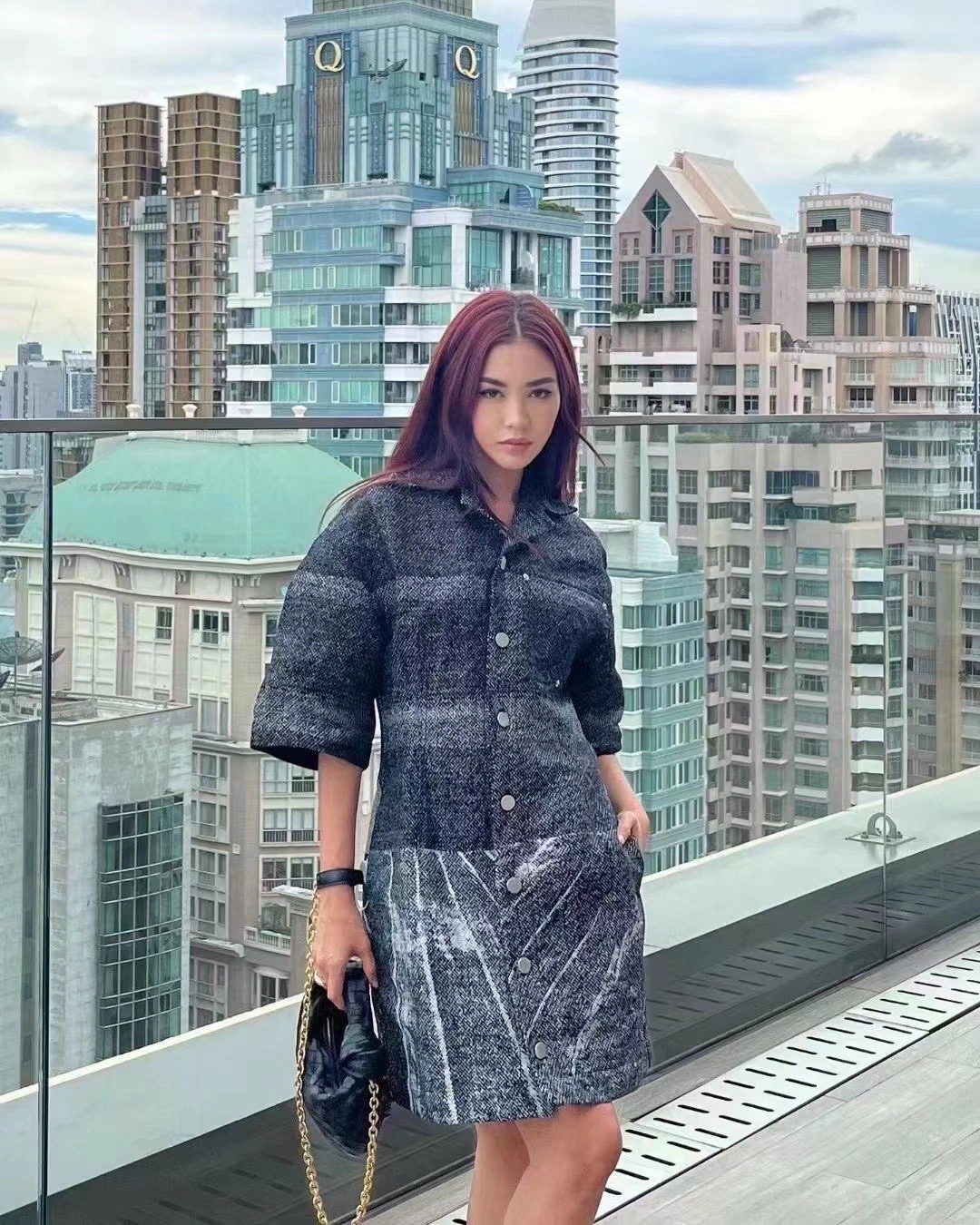 Bottega Veneta MINI CHAIN JODIE 28CM BAG 709562黑色